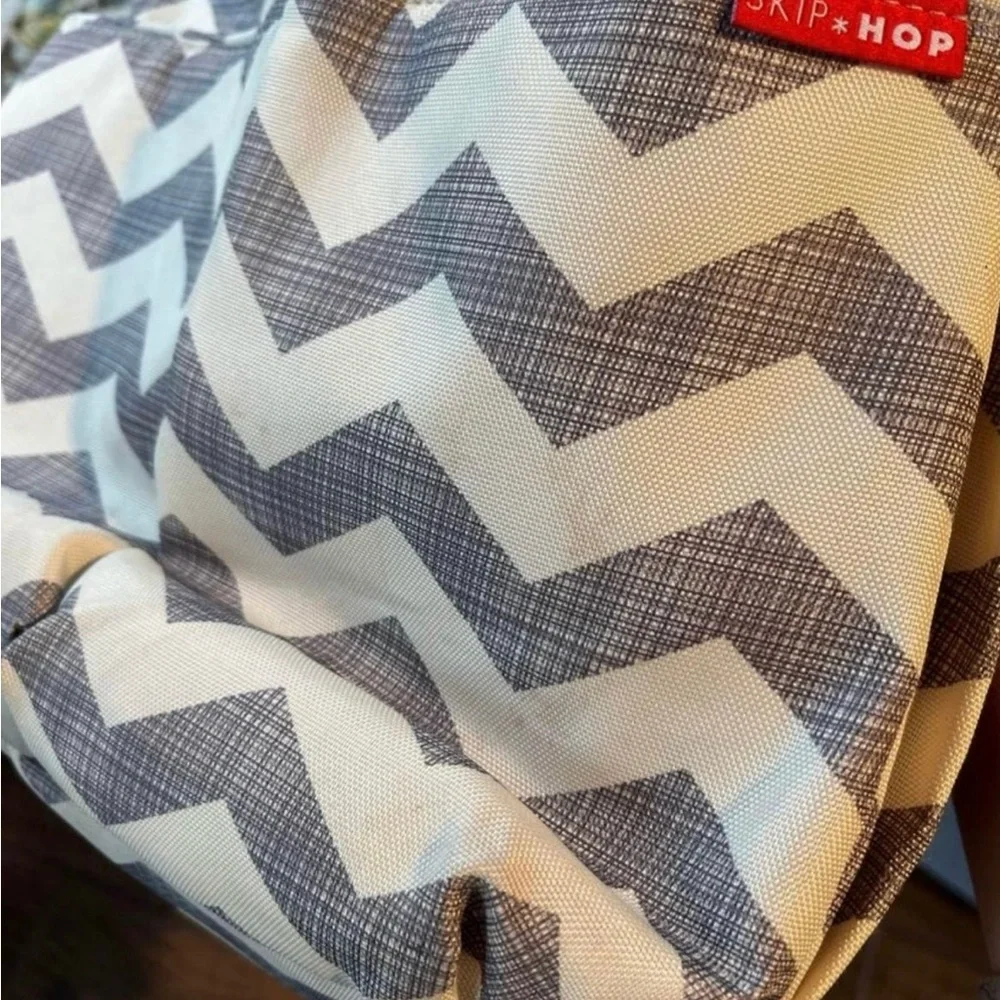 Skip Hop Chevron Duo Signature Diaper Bag